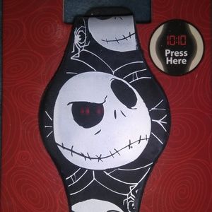 Twas Nightmare Before Xmas Watch